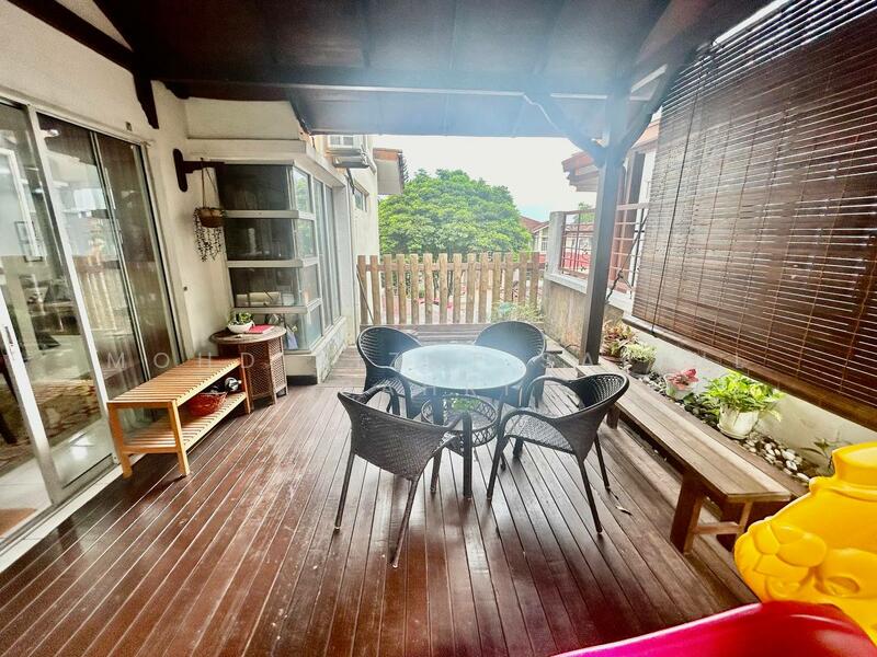 Semi-Detached House for Sale in Seksyen 7 (Shah Alam) - Mohd Aizat Saiful Bahri - Balcony - PropertyGuru.com.my