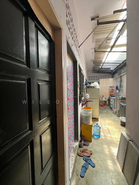 Kampung Segambut Dalam untuk Untuk Dijual - RM 698,000, Feb 2026 - Kitchen - PropertyGuru.com.my