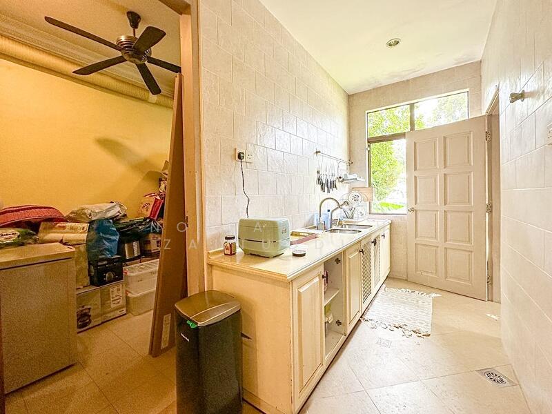 2-storey Terraced House for Sale in Bukit Jelutong (Shah Alam) - NORFADILAH ZAINUDDIN - Kitchen - PropertyGuru.com.my