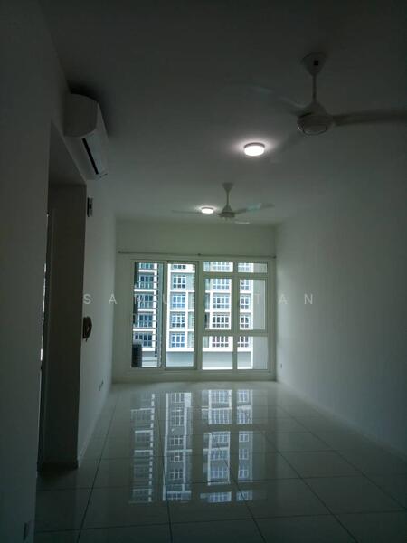 Eco Sky untuk Untuk Disewa - RM 1,700 /bulan, Feb 2026 - Living Room - PropertyGuru.com.my