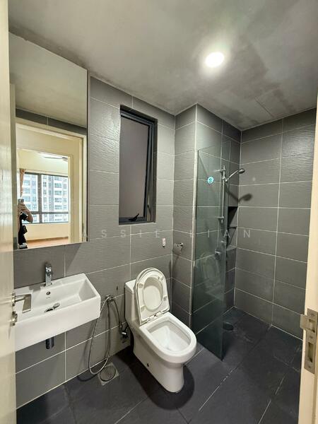 Service Residence for Rent at Petalz Residences - Cassie Lian - Bathroom - PropertyGuru.com.my