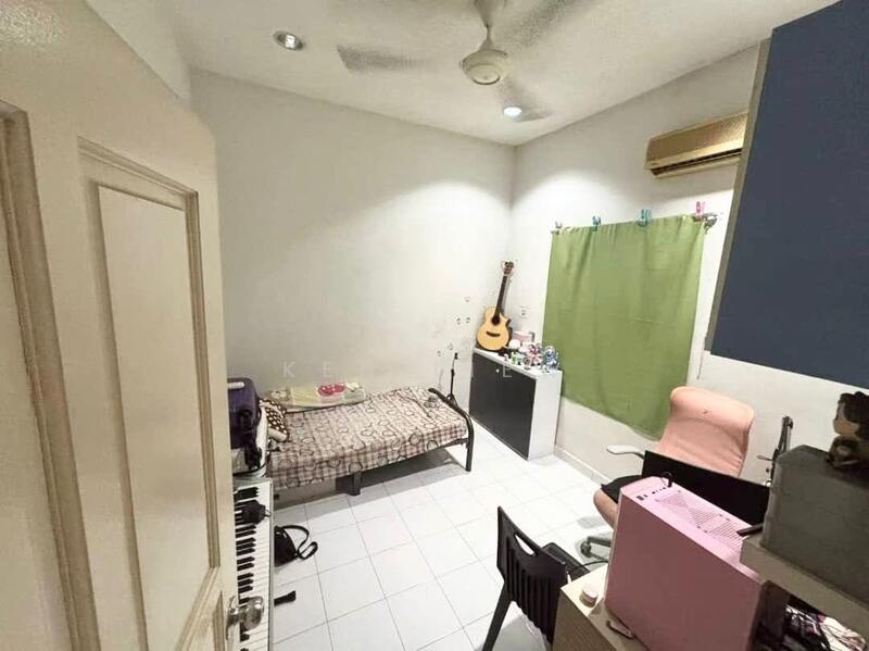 1-storey Terraced House for Sale in Mutiara Rini (Skudai) - Ken Liew - Bedroom - PropertyGuru.com.my