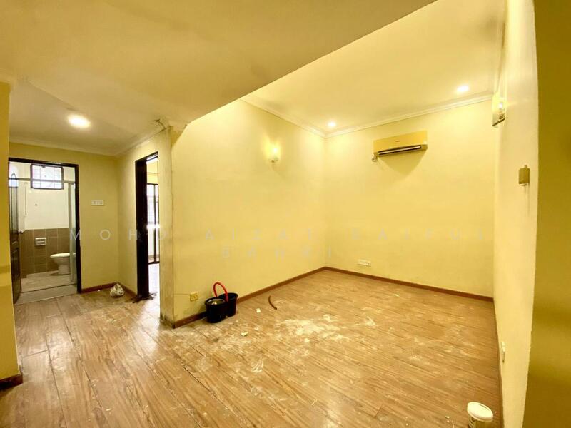 1.5-storey Terraced House for Sale in Mutiara Tropicana (Petaling Jaya) - Mohd Aizat Saiful Bahri - Bathroom - PropertyGuru.com.my