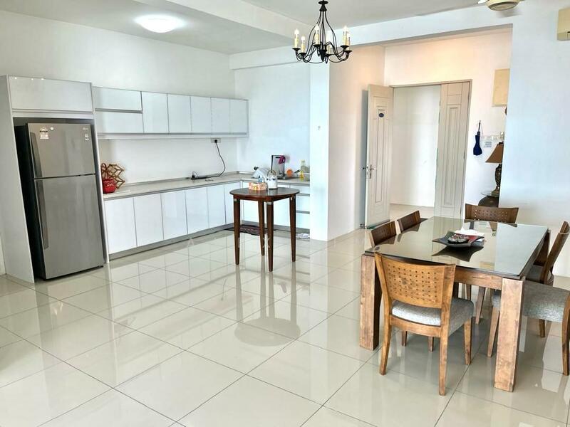 10 Island Resort untuk Untuk Disewa - RM 3,799 /bulan, Mac 2026 - Kitchen - PropertyGuru.com.my