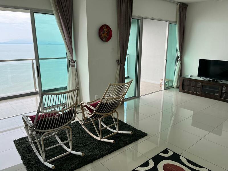 10 Island Resort untuk Untuk Disewa - RM 3,799 /bulan, Mac 2026 - Living Room - PropertyGuru.com.my