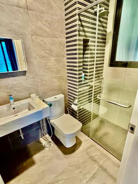 Condominium for Rent at Sky Condominium (Skyz Residence) - Derrick Yeong - Bathroom - PropertyGuru.com.my
