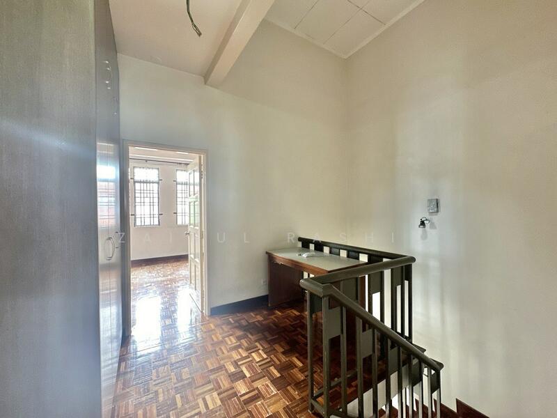 2-storey Terraced House for Sale in Putra Heights (Subang Jaya) - Zainul Rashid - Interior - PropertyGuru.com.my