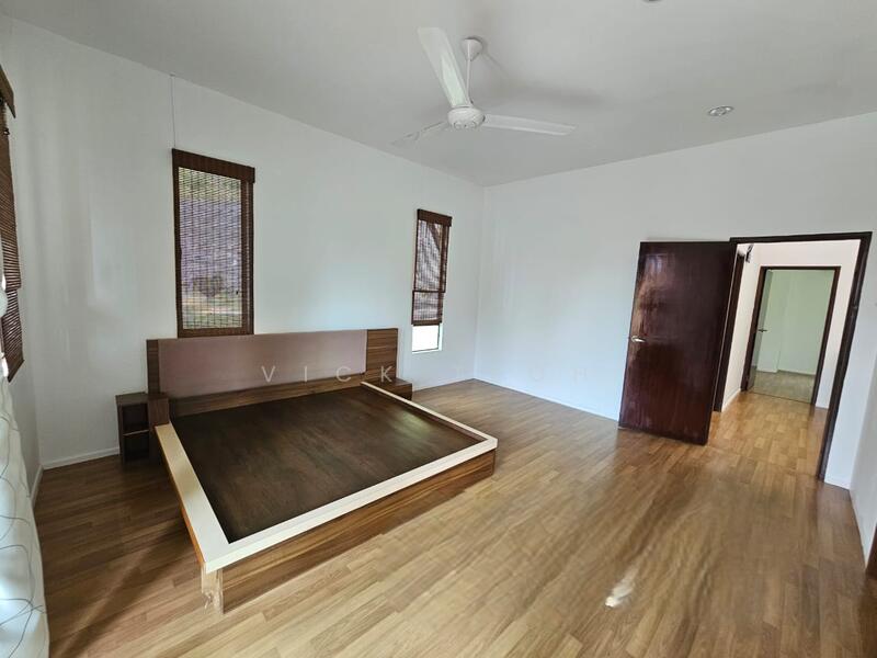 3-storey Terraced House for Sale in Tanjung Bungah (Penang) - Vick Teoh - Bedroom - PropertyGuru.com.my