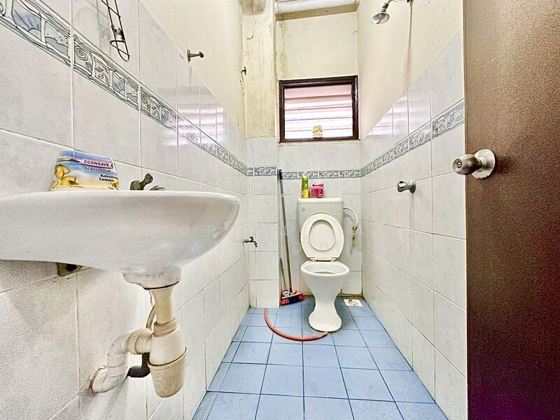 2-storey Terraced House for Sale in Puncak Alam (Selangor) - NORFADILAH ZAINUDDIN - Bathroom - PropertyGuru.com.my