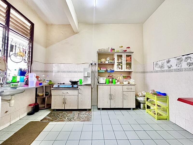 2-storey Terraced House for Sale in Puncak Alam (Selangor) - NORFADILAH ZAINUDDIN - Kitchen - PropertyGuru.com.my
