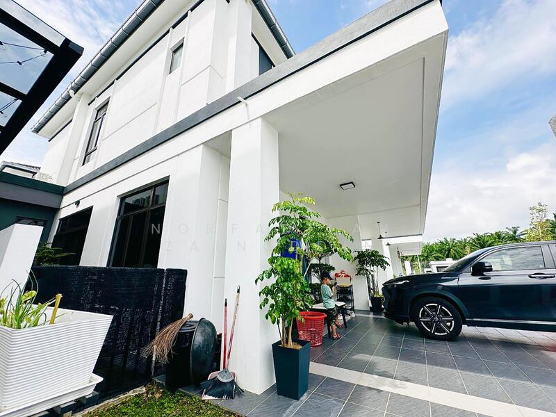 Terraced House for Sale in Eco Grandeur (Puncak Alam) - NORFADILAH ZAINUDDIN - Exterior - PropertyGuru.com.my