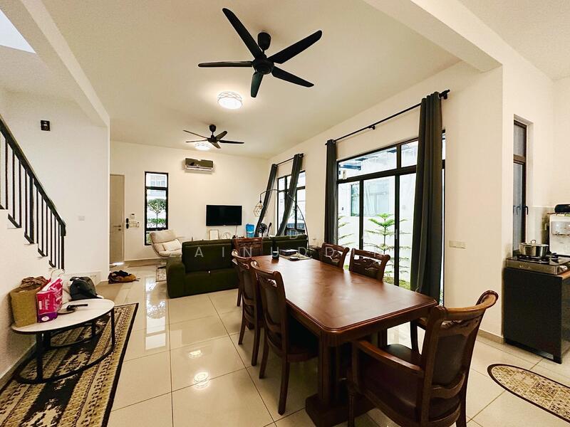 Terraced House for Sale in Eco Grandeur (Puncak Alam) - NORFADILAH ZAINUDDIN - Living Room - PropertyGuru.com.my