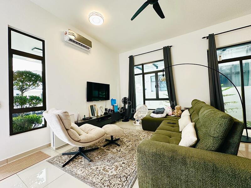 Terraced House for Sale in Eco Grandeur (Puncak Alam) - NORFADILAH ZAINUDDIN - Living Room - PropertyGuru.com.my