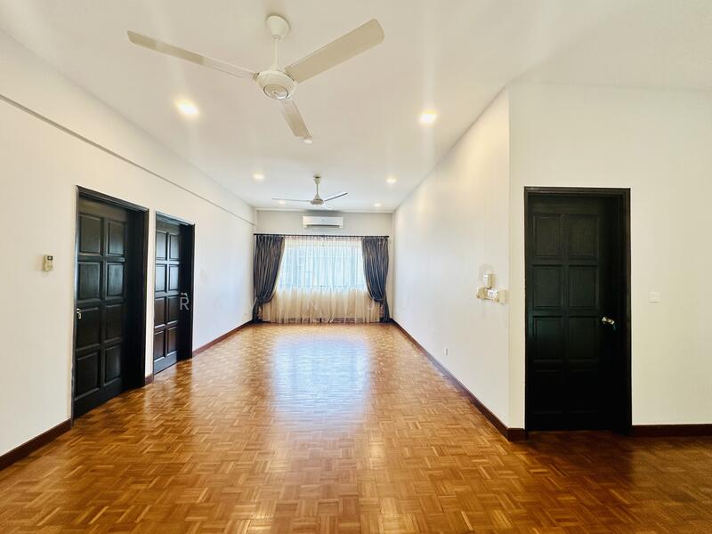 Bungalow for Sale in Taman Hillview (Ulu Kelang) - Ravin Judge - Living Room - PropertyGuru.com.my