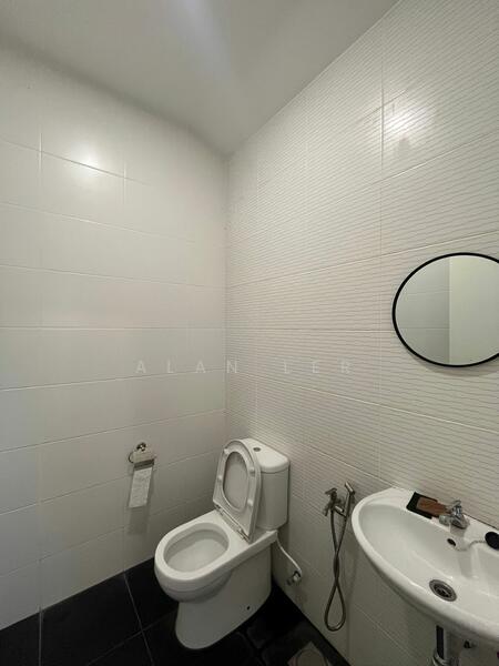 Terraced House for Sale in Kota Masai (Pasir Gudang) - Alan Ler - Bathroom - PropertyGuru.com.my