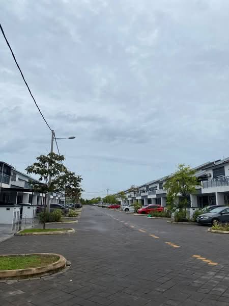 Townhouse for Sale in Dengkil (Selangor) - Ahmad Fadlee - PropertyGuru.com.my