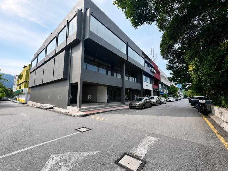 Shop / Office untuk Disewa di Taman Tun Dr Ismail (Kuala Lumpur) - Khairil Anwar Sirajudin - Exterior - PropertyGuru.com.my