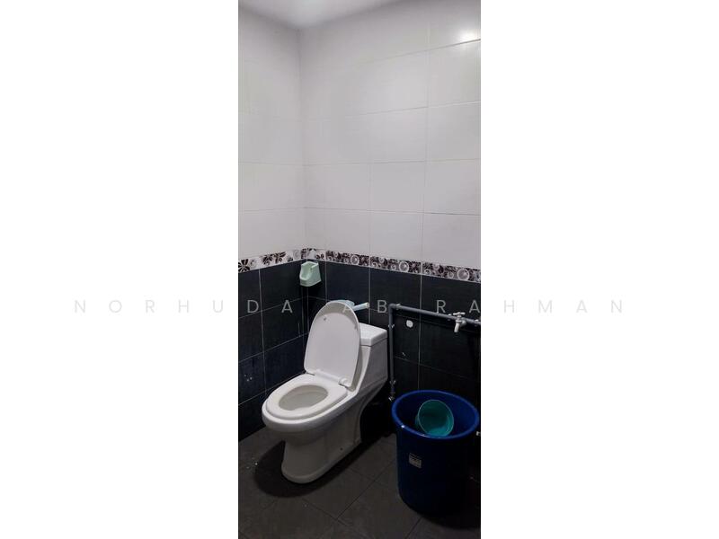 Taman Sri Rampai untuk Untuk Dijual - RM 570,000, Feb 2026 - Bathroom - PropertyGuru.com.my