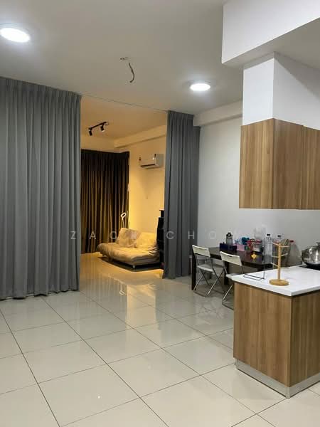 Servis Apartment untuk Dijual di Palazio - Zack Chow - Living Room - PropertyGuru.com.my