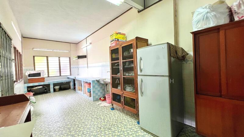 Semi-Detached House for Sale in Kuala Kangsar (Perak) - Stella Teoh - Kitchen - PropertyGuru.com.my