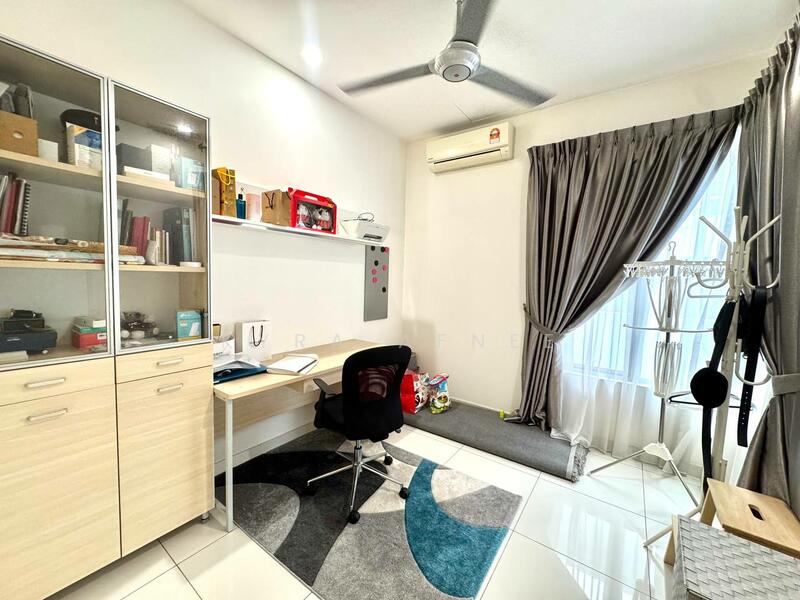 2-STOREY TERRACE Parkfield Residences TROPICANA HEIGHTS, KAJANG untuk Untuk Dijual - RM 825,000, Apr 2026 - Study - PropertyGuru.com.my