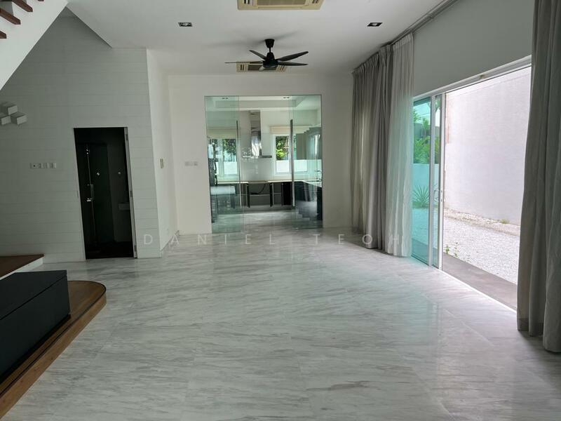 Permai Garden untuk Untuk Disewa - RM 7,500 /bulan, Feb 2026 - Living Room - PropertyGuru.com.my