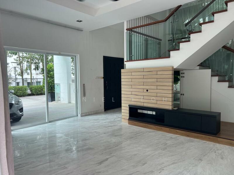 Permai Garden untuk Untuk Disewa - RM 7,500 /bulan, Feb 2026 - Living Room - PropertyGuru.com.my