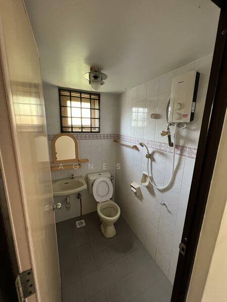 Apartment for Sale at Lily & Jasmine Apartment - Agnes Ng - Bathroom - PropertyGuru.com.my