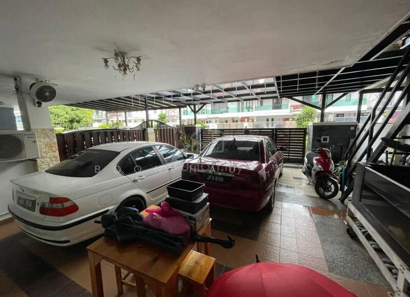 2-storey Terraced House for Sale in Skudai (Johor) - Boon Hau Lee - Car Park - PropertyGuru.com.my