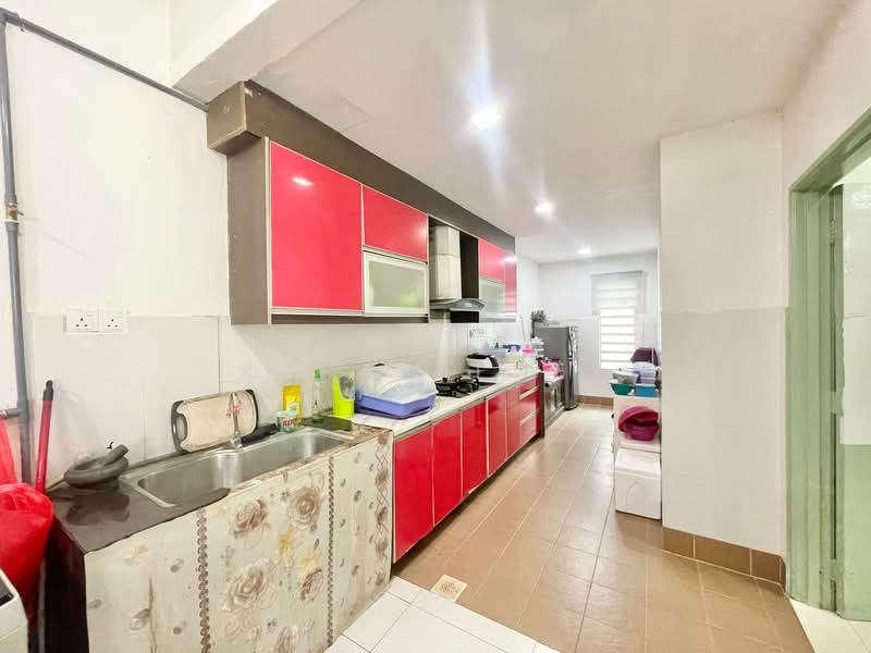 Bungalow for Sale in Bandar Baru Bangi (Selangor) - Kyra Afnee - Kitchen - PropertyGuru.com.my
