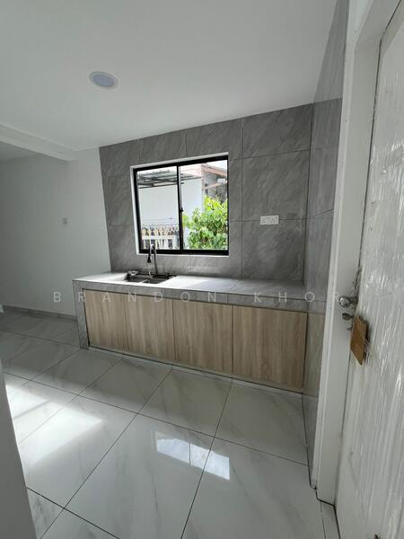 2-storey Terraced House for Sale in Taman Kota Masai (Pasir Gudang) - Brandon Khor - Kitchen - PropertyGuru.com.my