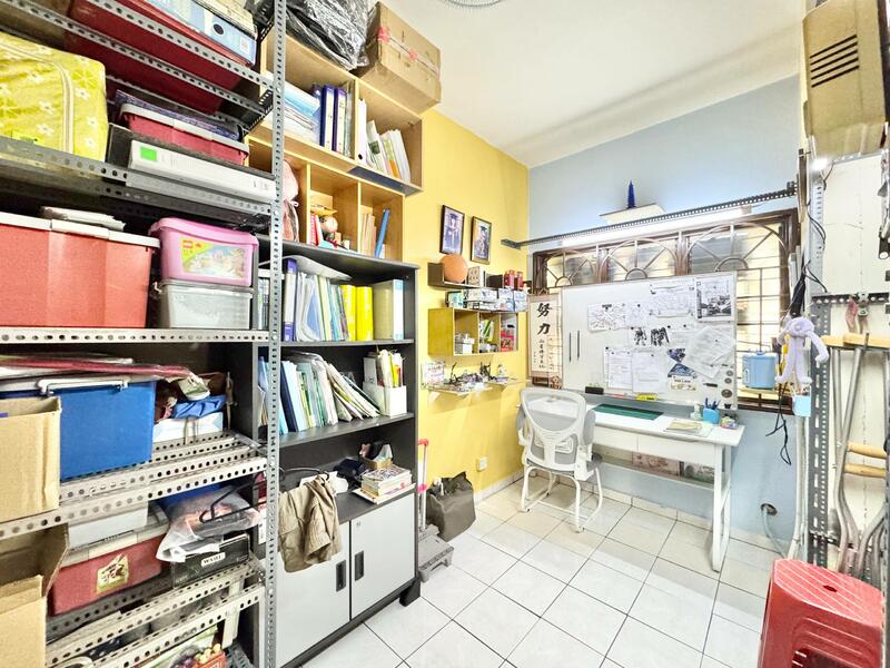 2-storey Terraced House for Sale in Taman Putra Prima (Puchong) - Ilman Nahri - Study - PropertyGuru.com.my