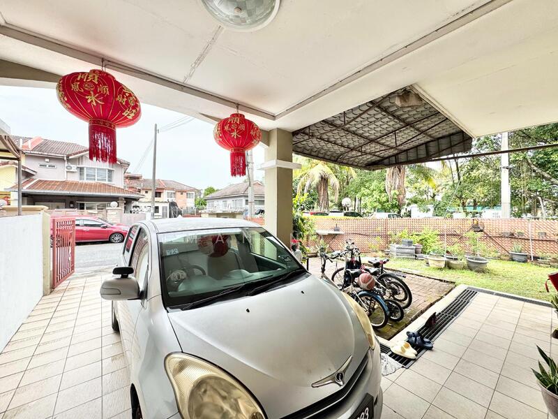 2-storey Terraced House for Sale in Taman Putra Prima (Puchong) - Ilman Nahri - Exterior - PropertyGuru.com.my