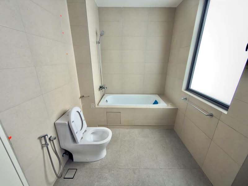 Semi-Detached House for Sale in Shah Alam (Selangor) - Kyra Afnee - Bathroom - PropertyGuru.com.my