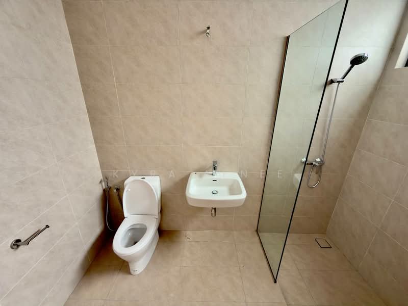 Semi-Detached House for Sale in Shah Alam (Selangor) - Kyra Afnee - Bathroom - PropertyGuru.com.my