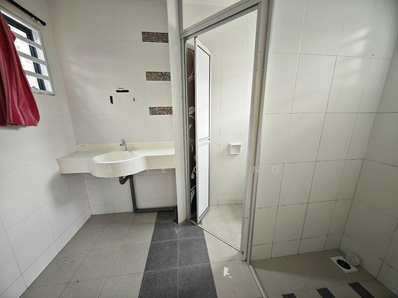 Meru Freehold Double Storey Semi D For Sale untuk Untuk Dijual - RM 650,000, Feb 2026 - Bathroom - PropertyGuru.com.my