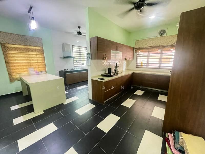 Bungalow for Sale in Kajang (Selangor) - Kyra Afnee - Kitchen - PropertyGuru.com.my