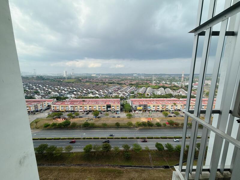 Service Residence for Rent at Meridin Bayvue Serviced Apartment - Winson Yap - Exterior - PropertyGuru.com.my