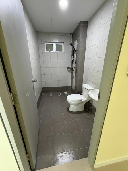 One 49 Residence untuk Untuk Disewa - RM 2,300 /bulan, Feb 2026 - Bathroom - PropertyGuru.com.my