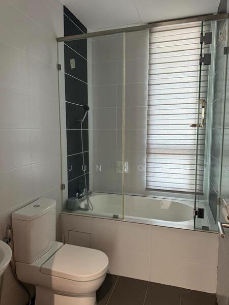 Scott Residence untuk Untuk Dijual - RM 1,850,000, Feb 2026 - Bathroom - PropertyGuru.com.my