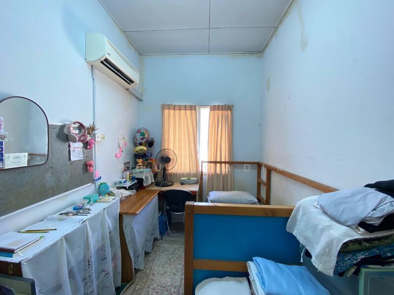 2-storey Terraced House for Sale in Taman Ramal Ros (Bangi) - Abdul Qadir - PropertyGuru.com.my