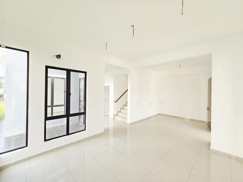 Semi-Detached House for Rent in Setia Ecohill (Semenyih) - Sum Yeong - Living Room - PropertyGuru.com.my