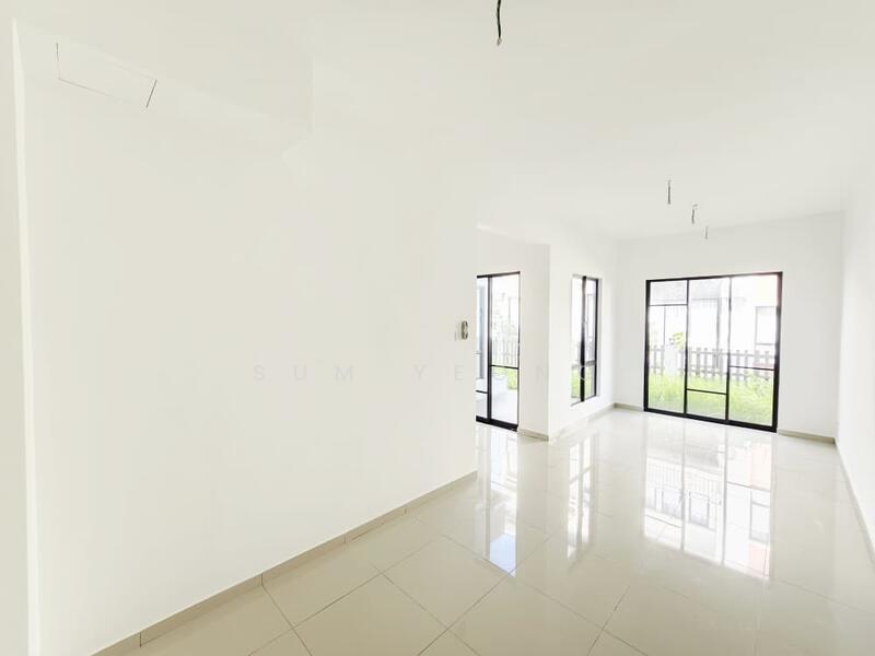 Semi-Detached House for Rent in Setia Ecohill (Semenyih) - Sum Yeong - Living Room - PropertyGuru.com.my