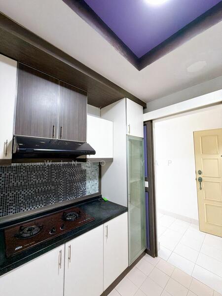 Danga View Apartment untuk Untuk Disewa - RM 1,900 /bulan, Feb 2026 - Kitchen - PropertyGuru.com.my