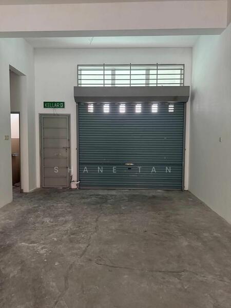 Shop / Office for Rent in Seremban (Negeri Sembilan) - Shane Tan - Entrance - PropertyGuru.com.my