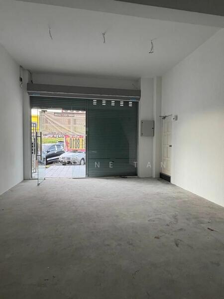 Shop / Office for Rent in Seremban (Negeri Sembilan) - Shane Tan - Exterior - PropertyGuru.com.my