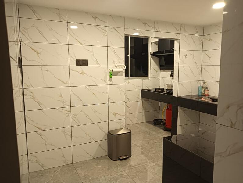 Taman Sungai Besi untuk Untuk Disewa - RM 1,900 /bulan, Feb 2026 - Kitchen - PropertyGuru.com.my