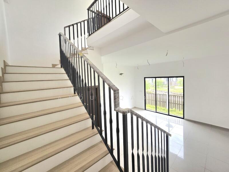 Rumah Teres 2 Tingkat untuk Dijual di Setia Safiro (Cyberjaya) - Abdul Qadir - PropertyGuru.com.my