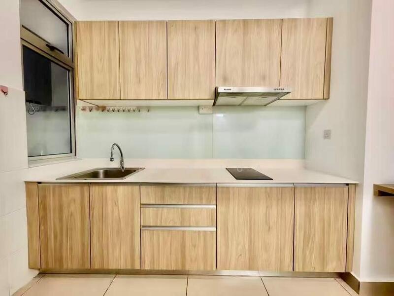 Service Residence for Rent at Meridin Bayvue @ Sierra Perdana - Vlien Lua - Kitchen - PropertyGuru.com.my