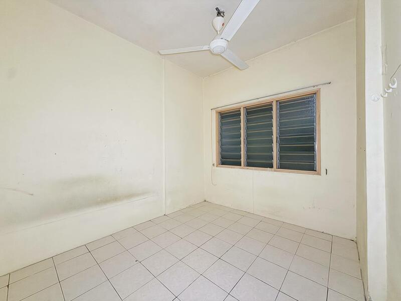Apartment for Sale at Pangsapuri Permai Puteri - M.J Zairin - Interior - PropertyGuru.com.my